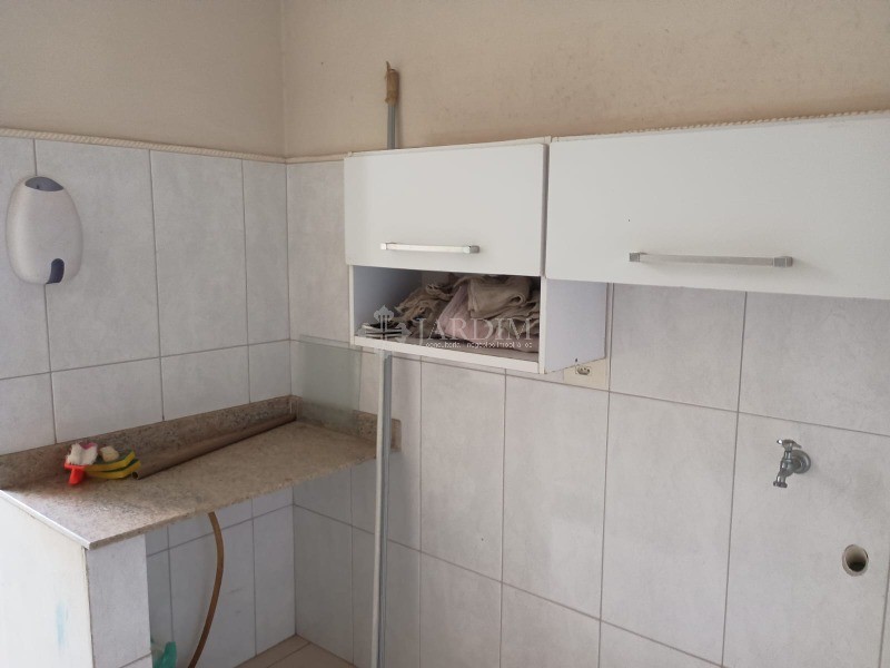 Casa à venda com 3 quartos, 200m² - Foto 30