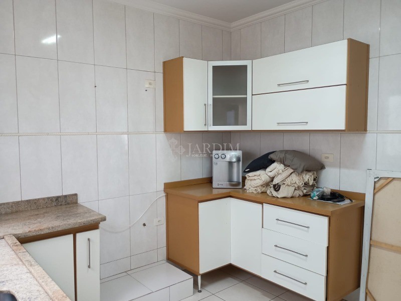 Casa à venda com 3 quartos, 200m² - Foto 27