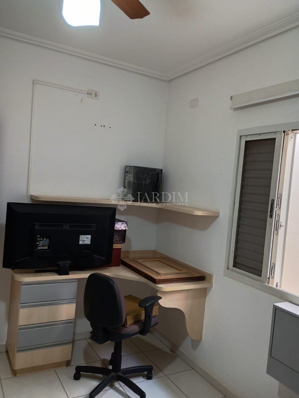 Casa à venda com 3 quartos, 200m² - Foto 16