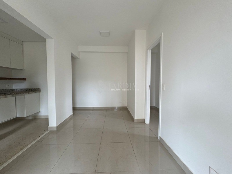 Apartamento para alugar com 1 quarto, 46m² - Foto 4