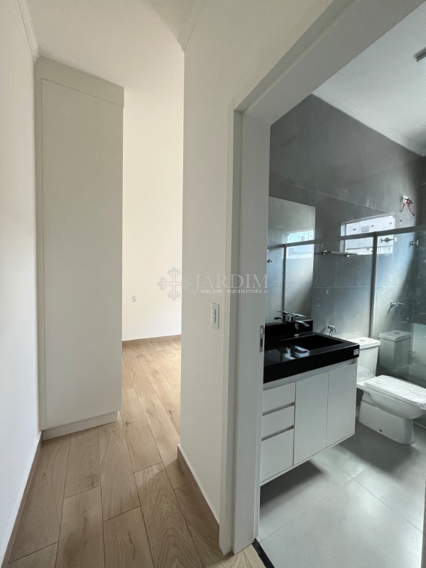 Casa de Condomínio à venda com 3 quartos, 245m² - Foto 25