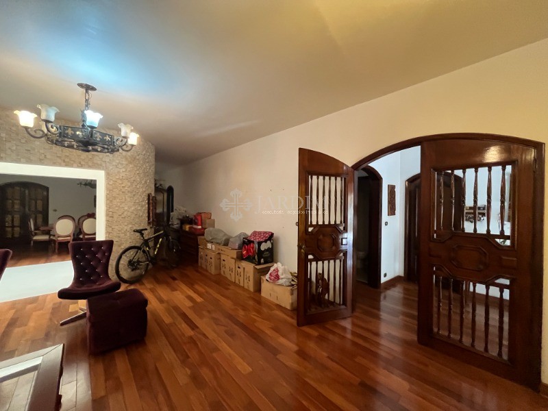 Prédio Inteiro à venda com 4 quartos, 620m² - Foto 9