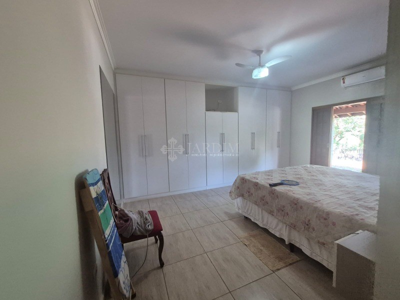 Chácara, 2 quartos, 1266 m² - Foto 15