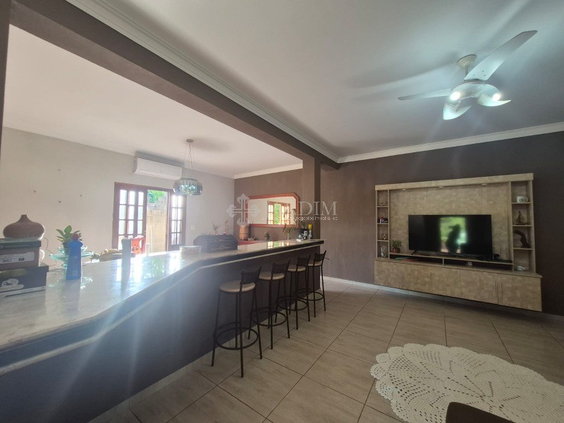 Chácara, 2 quartos, 1266 m² - Foto 9