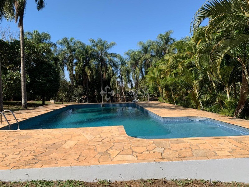 Sítio, 3 quartos, 5000 m² - Foto 1