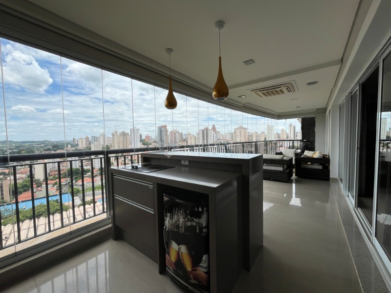 Apartamento, 3 quartos, 250 m² - Foto 1