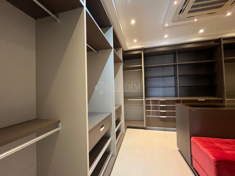 Apartamento, 3 quartos, 250 m² - Foto 21