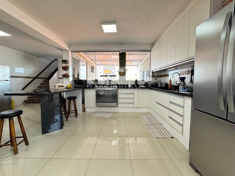 Prédio Inteiro - Foto 30