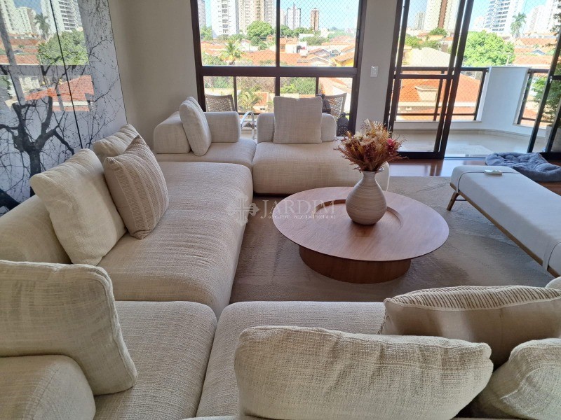 Apartamento, 4 quartos, 250 m² - Foto 1