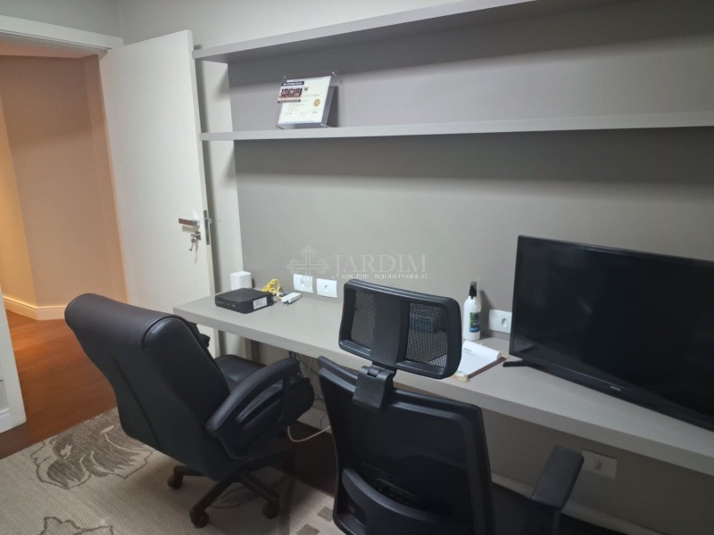 Apartamento, 4 quartos, 250 m² - Foto 12