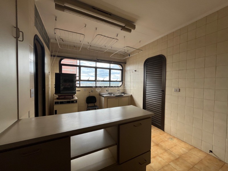 Apartamento, 4 quartos, 230 m² - Foto 35