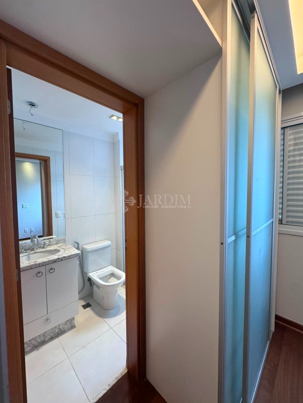 Apartamento, 3 quartos, 140 m² - Foto 11
