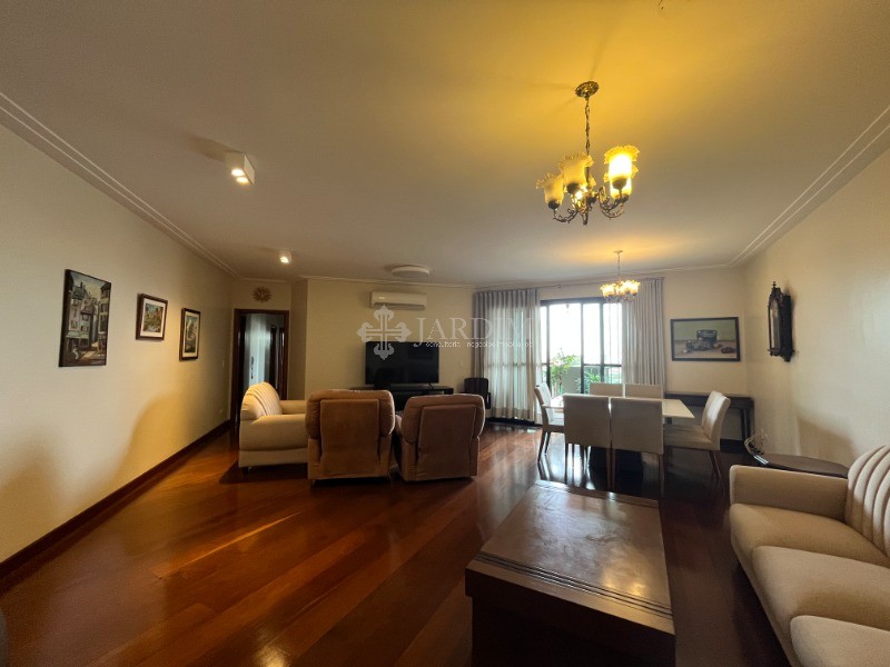 Apartamento, 4 quartos, 221 m² - Foto 1