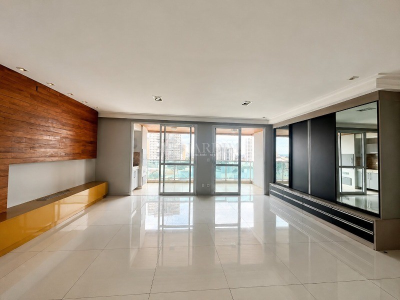 Apartamento, 3 quartos, 140 m² - Foto 2