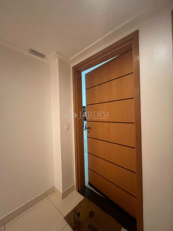 Apartamento, 3 quartos, 140 m² - Foto 2