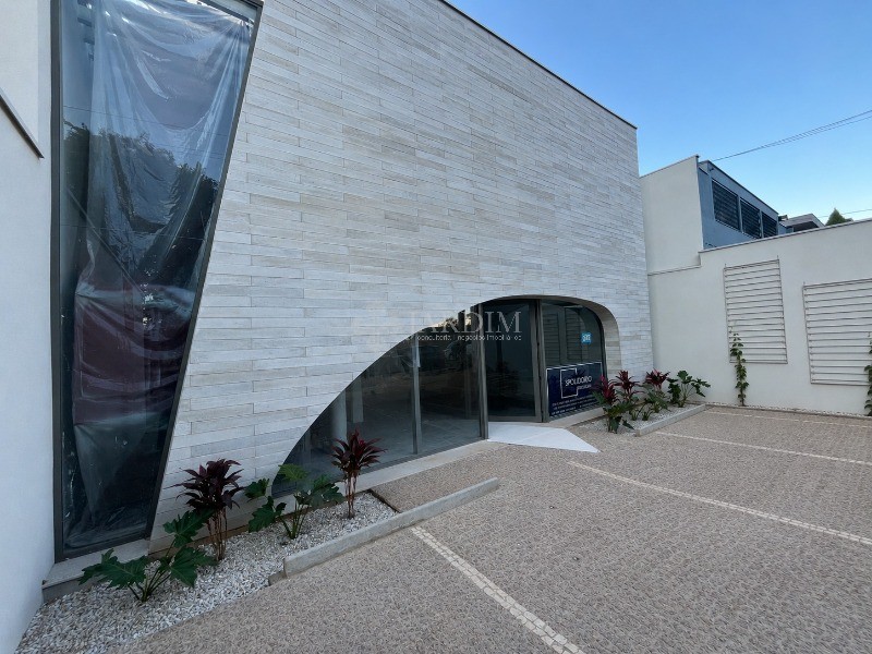 Prédio Inteiro - Foto 2