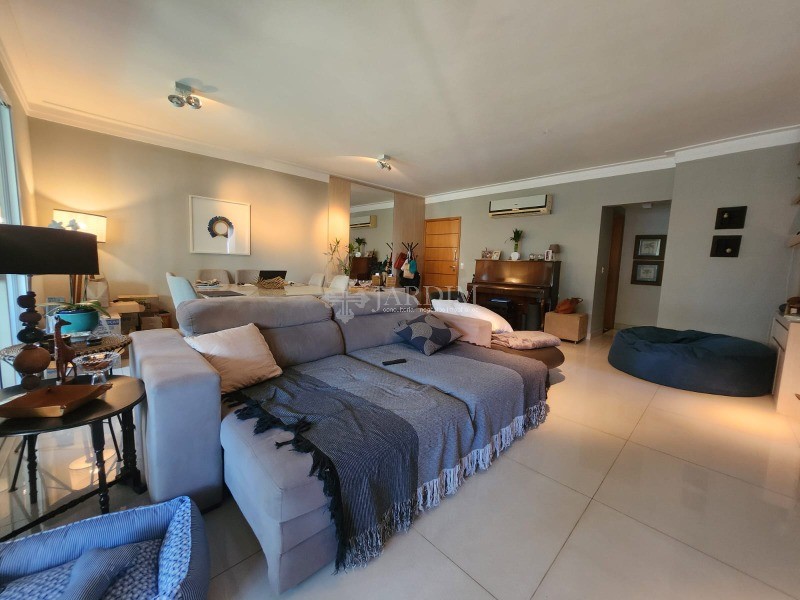 Apartamento, 3 quartos, 140 m² - Foto 2