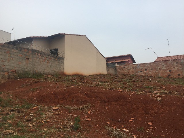 Terreno, 200 m² - Foto 2