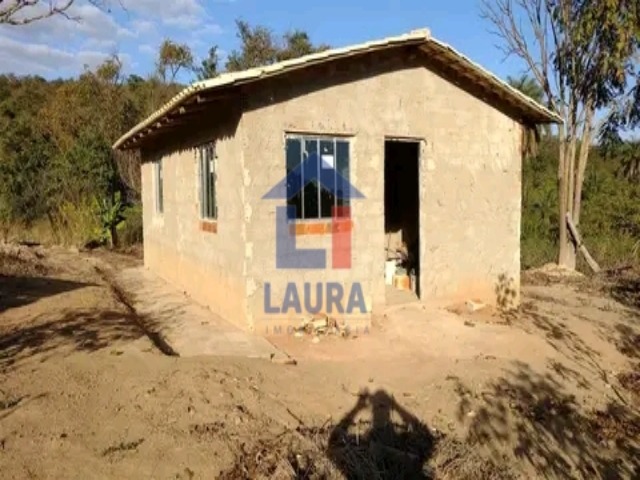 Fazenda, 2 quartos - Foto 14