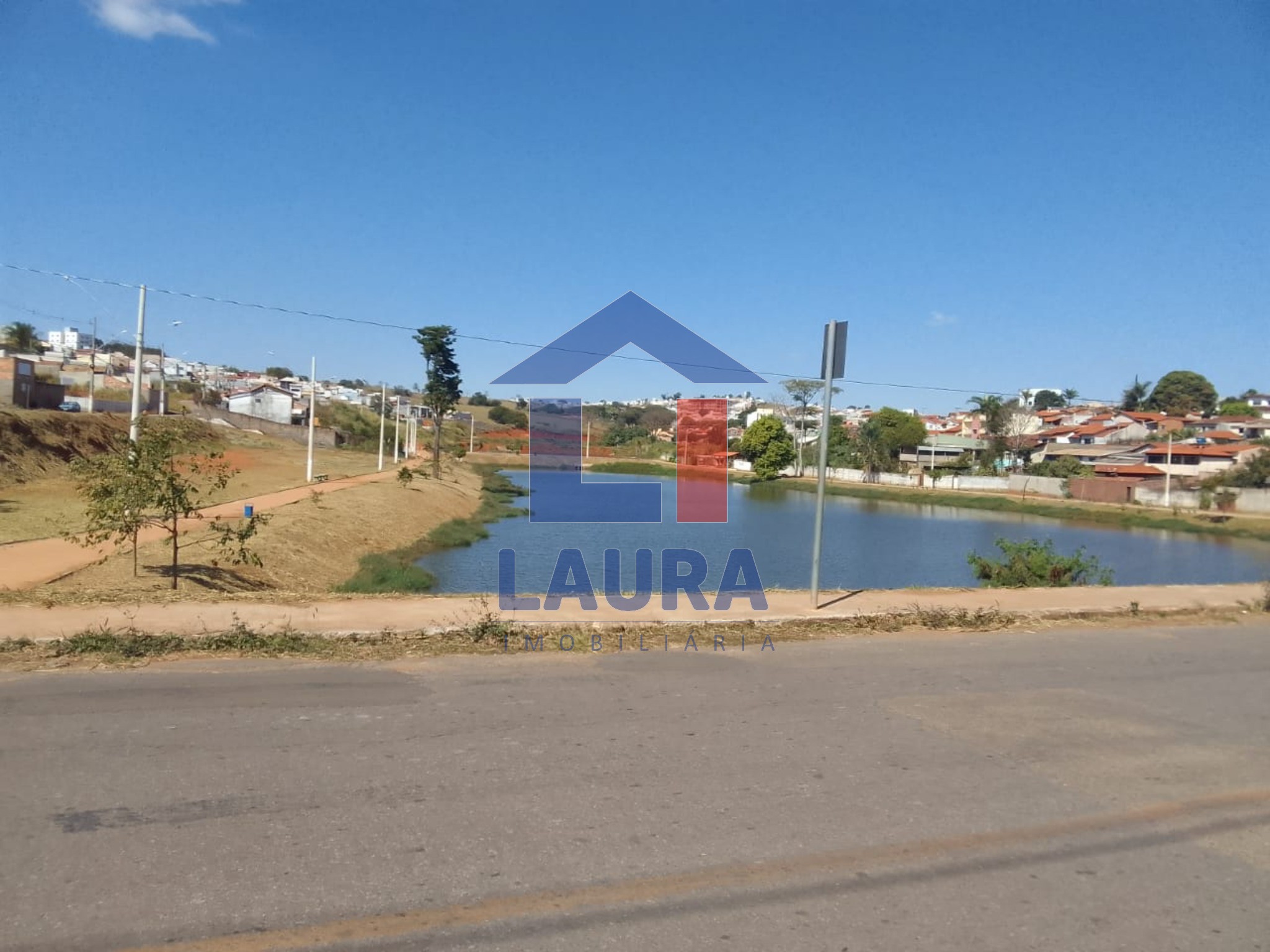 Terreno, 594 m² - Foto 1