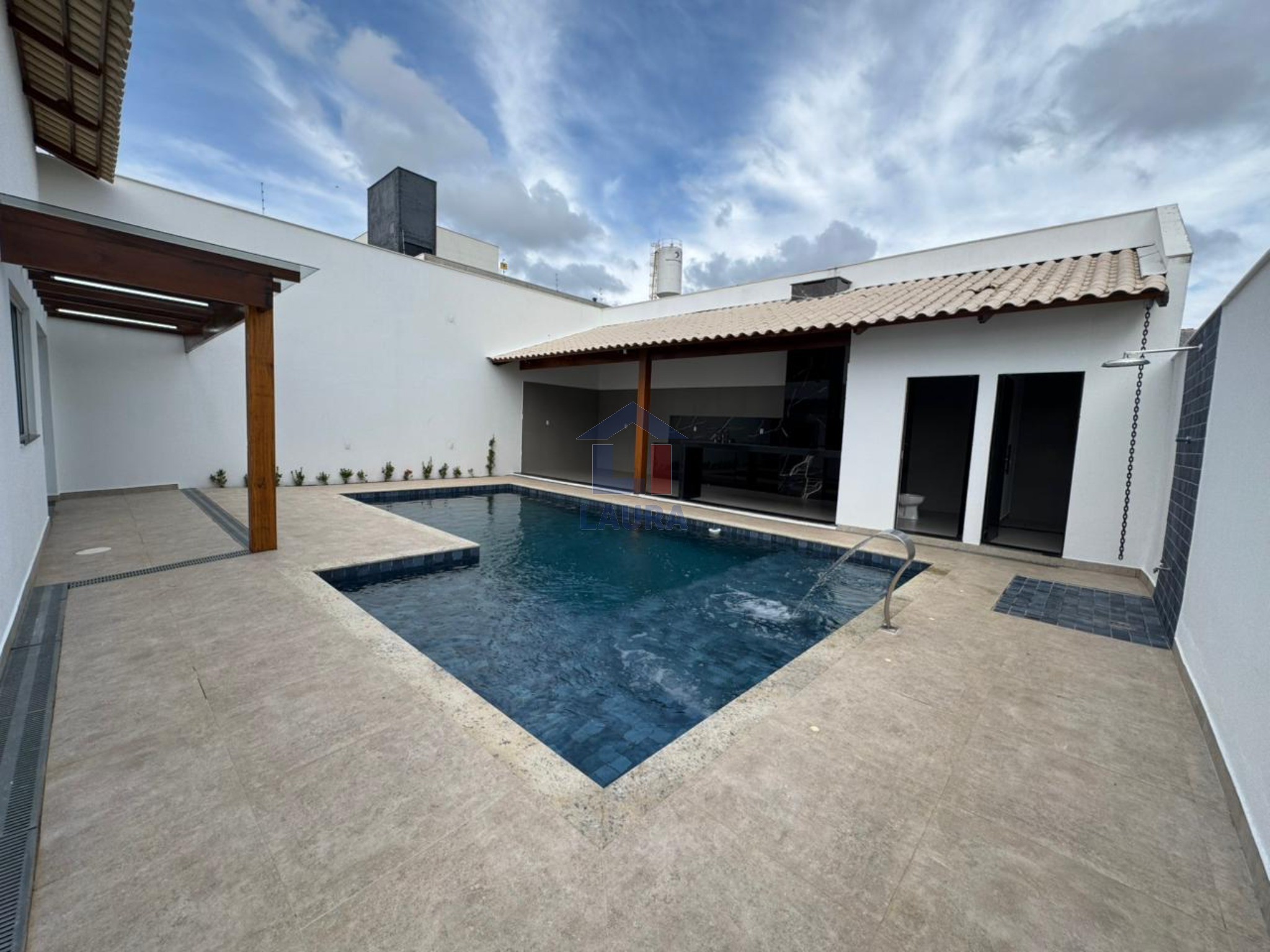 Casa, 3 quartos - Foto 1
