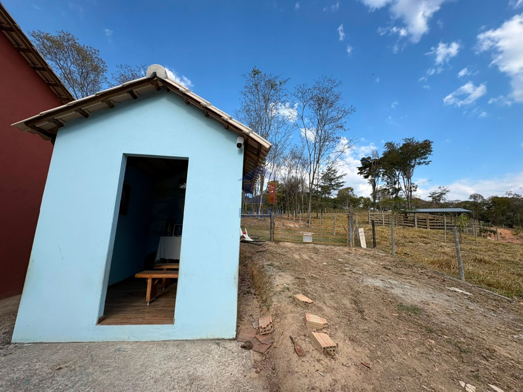 Sítio, 3 quartos, 20000 m² - Foto 11