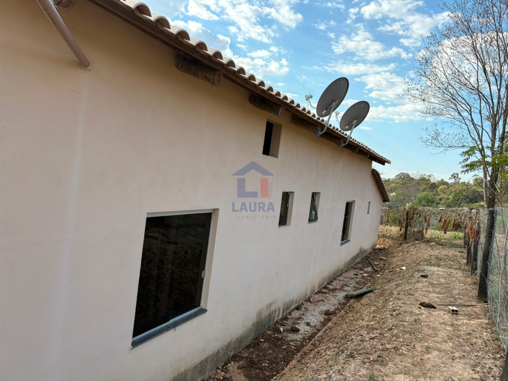 Sítio, 3 quartos, 20000 m² - Foto 18