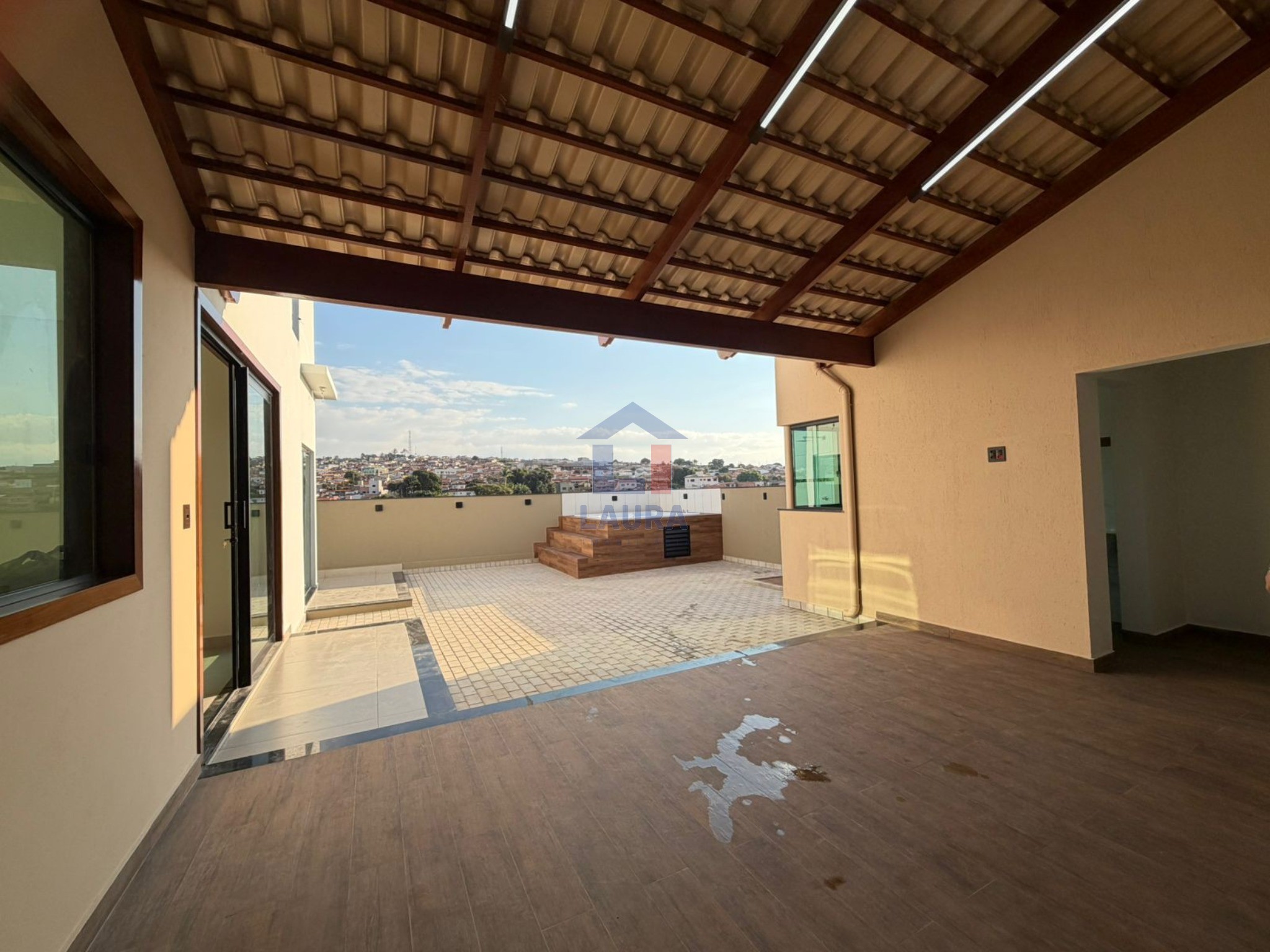 Casa, 3 quartos, 360 m² - Foto 2