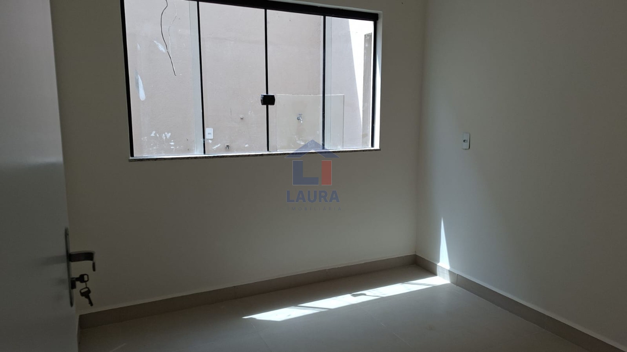 Casa, 2 quartos, 92840 m² - Foto 4