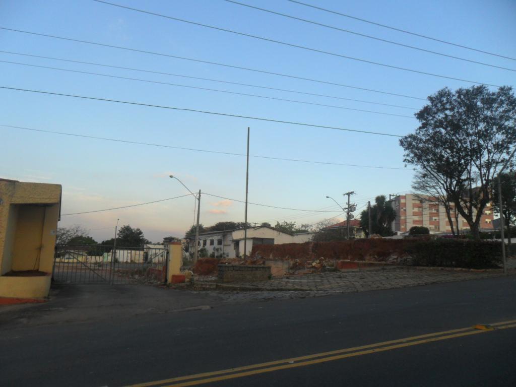 Loteamento e Condomínio - Foto 5