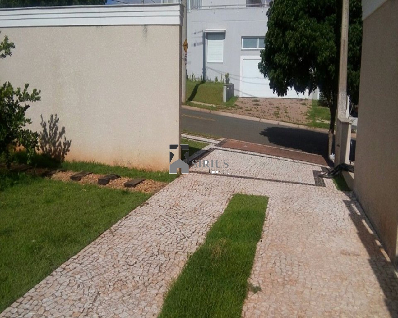 Casa de Condomínio à venda com 4 quartos, 560m² - Foto 11