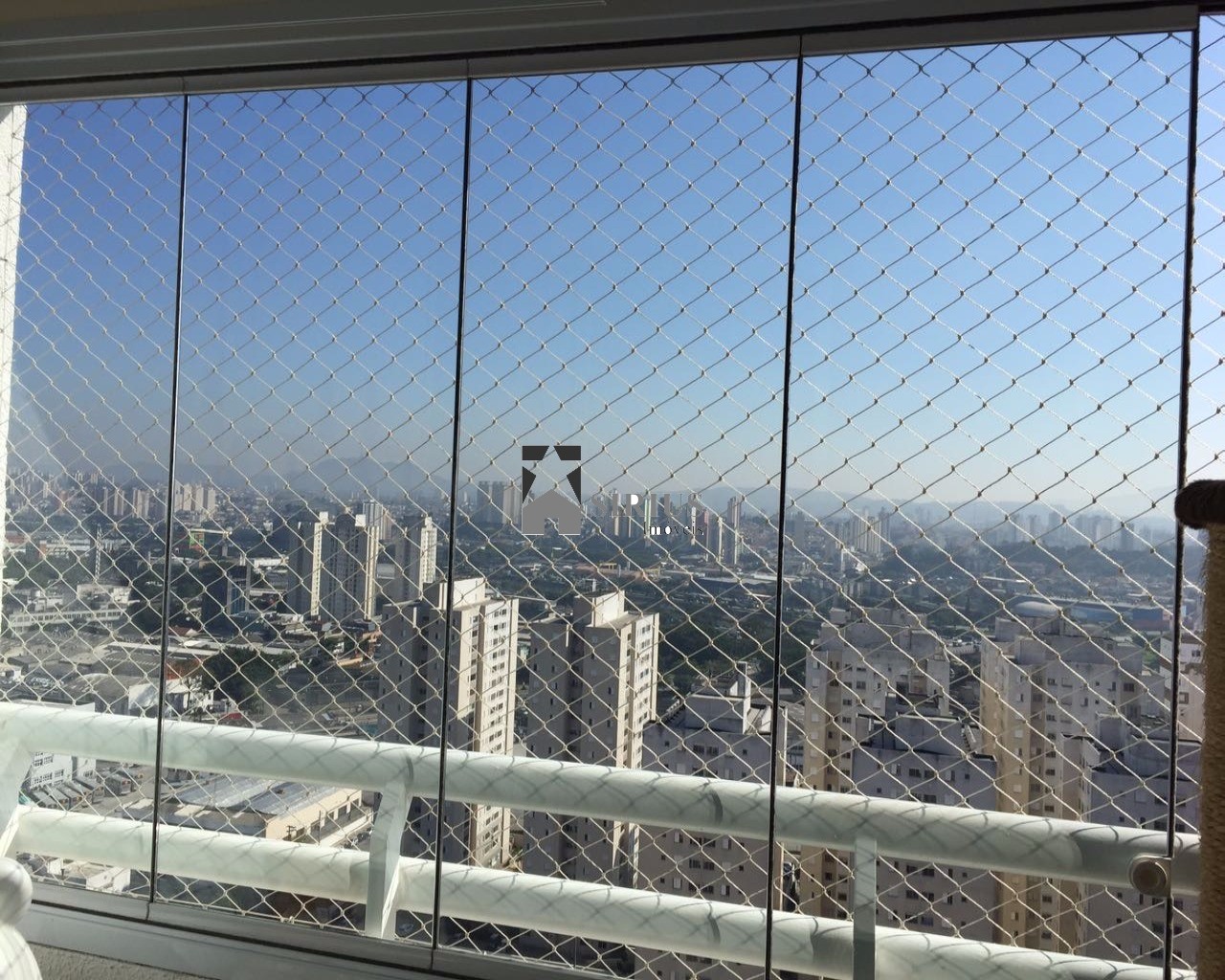 Apartamento à venda com 3 quartos, 70m² - Foto 2