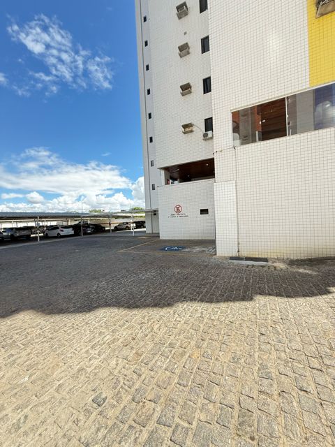 Apartamento à venda com 3 quartos, 116m² - Foto 13