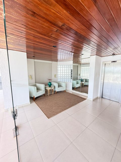 Apartamento à venda com 3 quartos, 116m² - Foto 8
