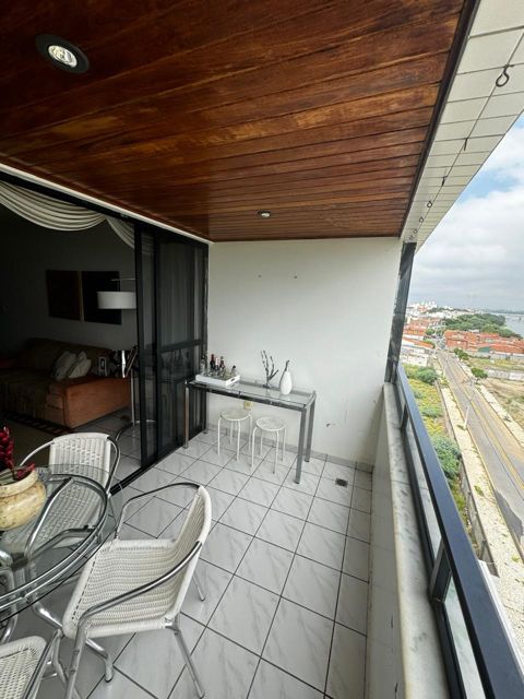 Apartamento à venda com 3 quartos, 116m² - Foto 5