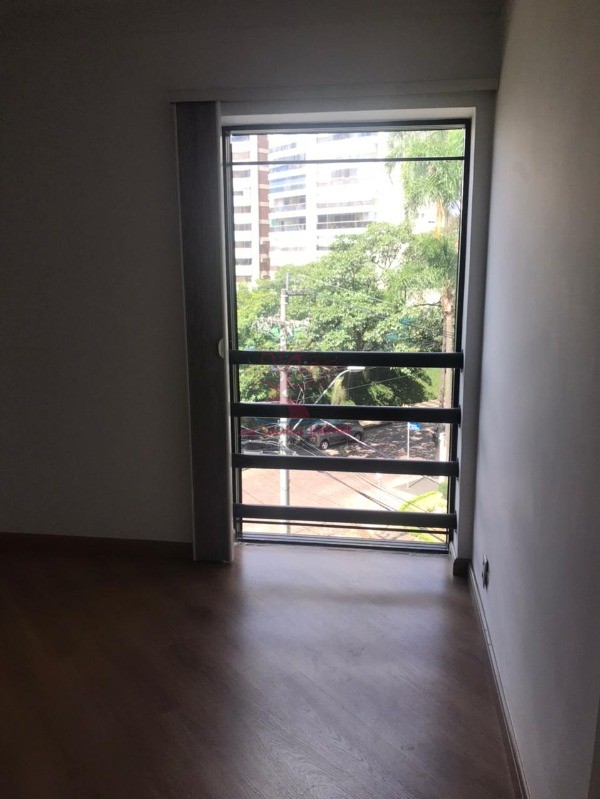 Apartamento, 3 quartos, 161 m² - Foto 1