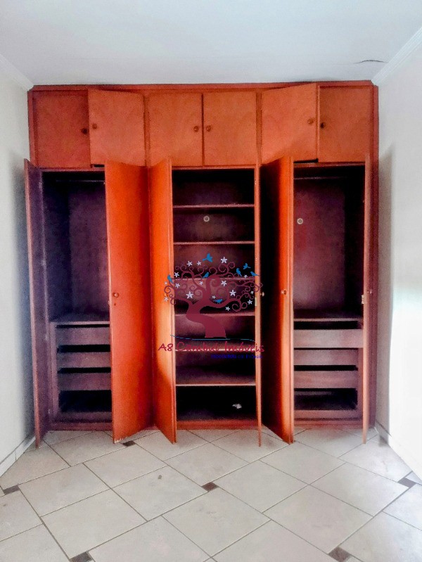 Prédio Inteiro para alugar com 3 quartos, 323m² - Foto 33