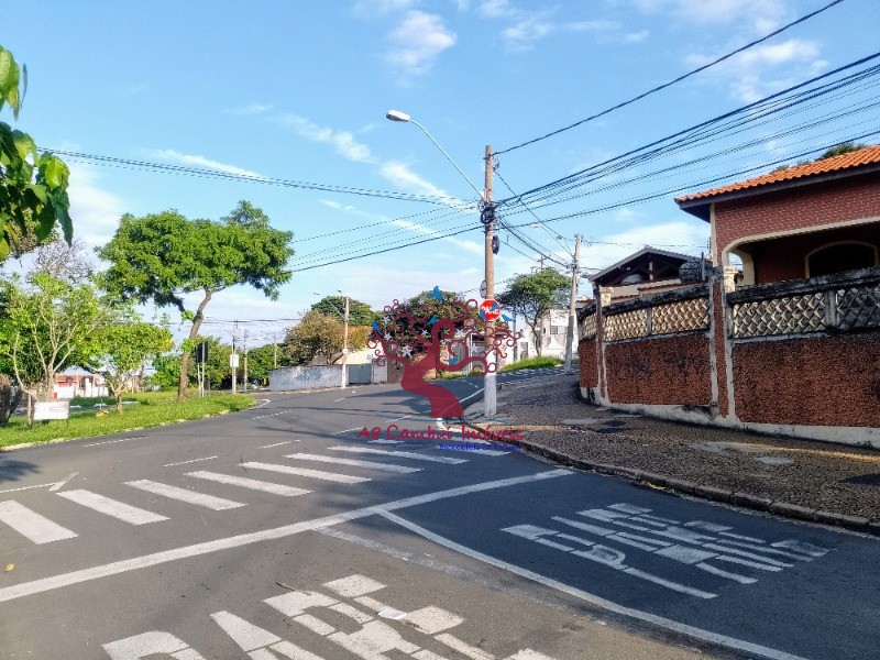 Prédio Inteiro para alugar com 3 quartos, 323m² - Foto 2