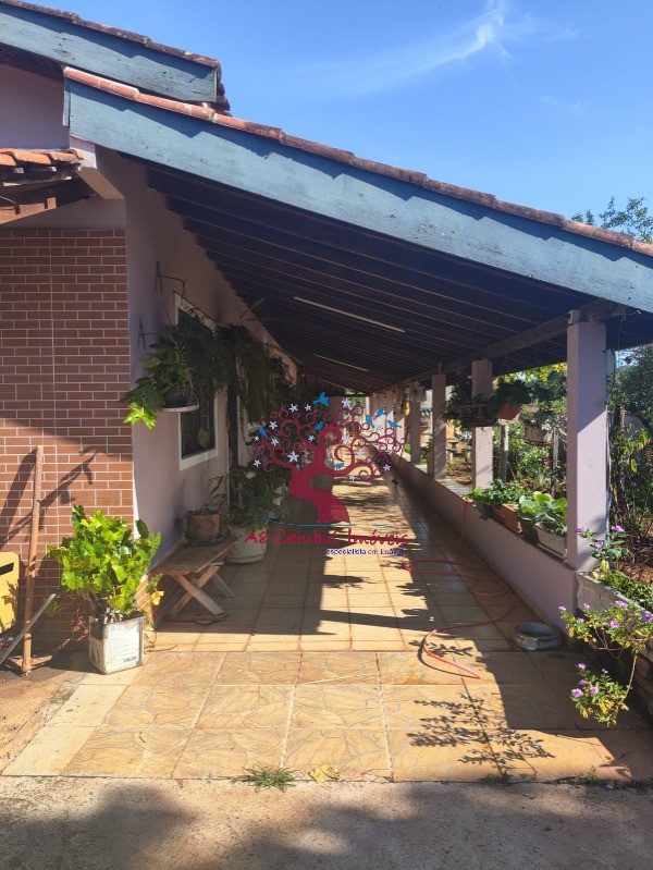 Chácara à venda com 3 quartos, 200m² - Foto 18