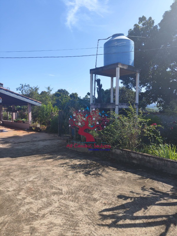Chácara à venda com 3 quartos, 200m² - Foto 8