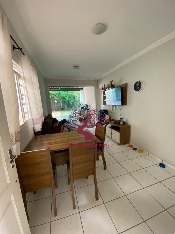 Casa, 2 quartos, 70 m² - Foto 2