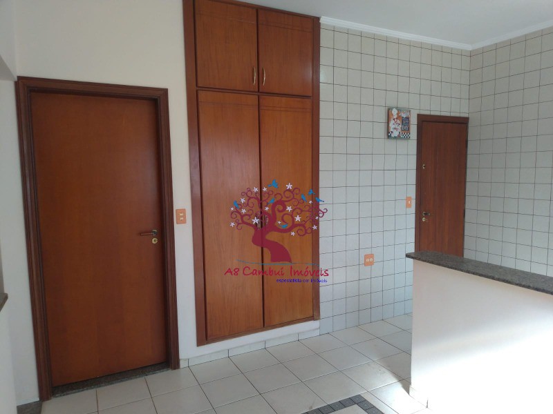 Casa para alugar com 2 quartos, 280m² - Foto 11