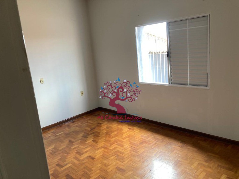 Casa para alugar com 3 quartos, 300m² - Foto 17