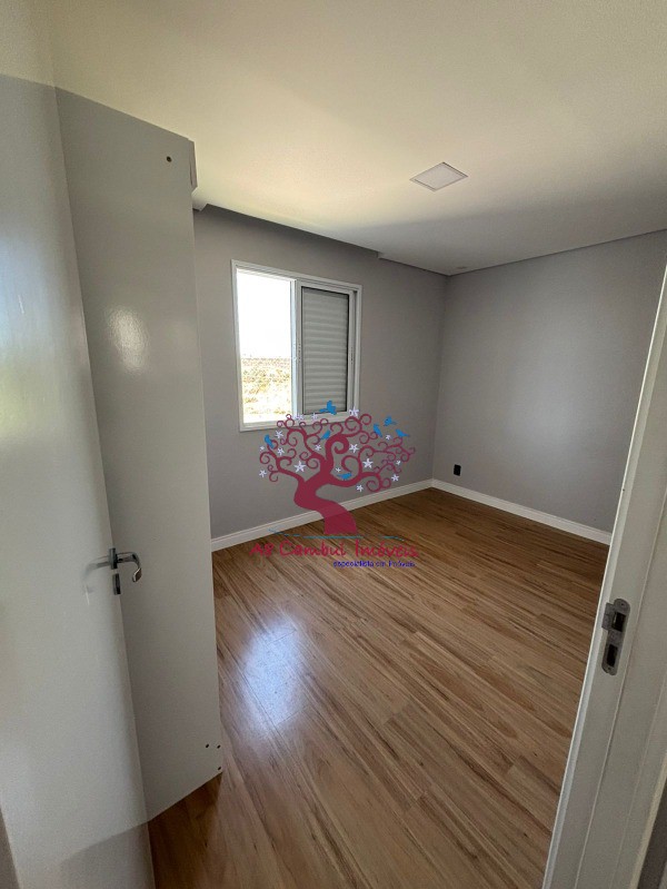 Apartamento à venda com 2 quartos, 60m² - Foto 5