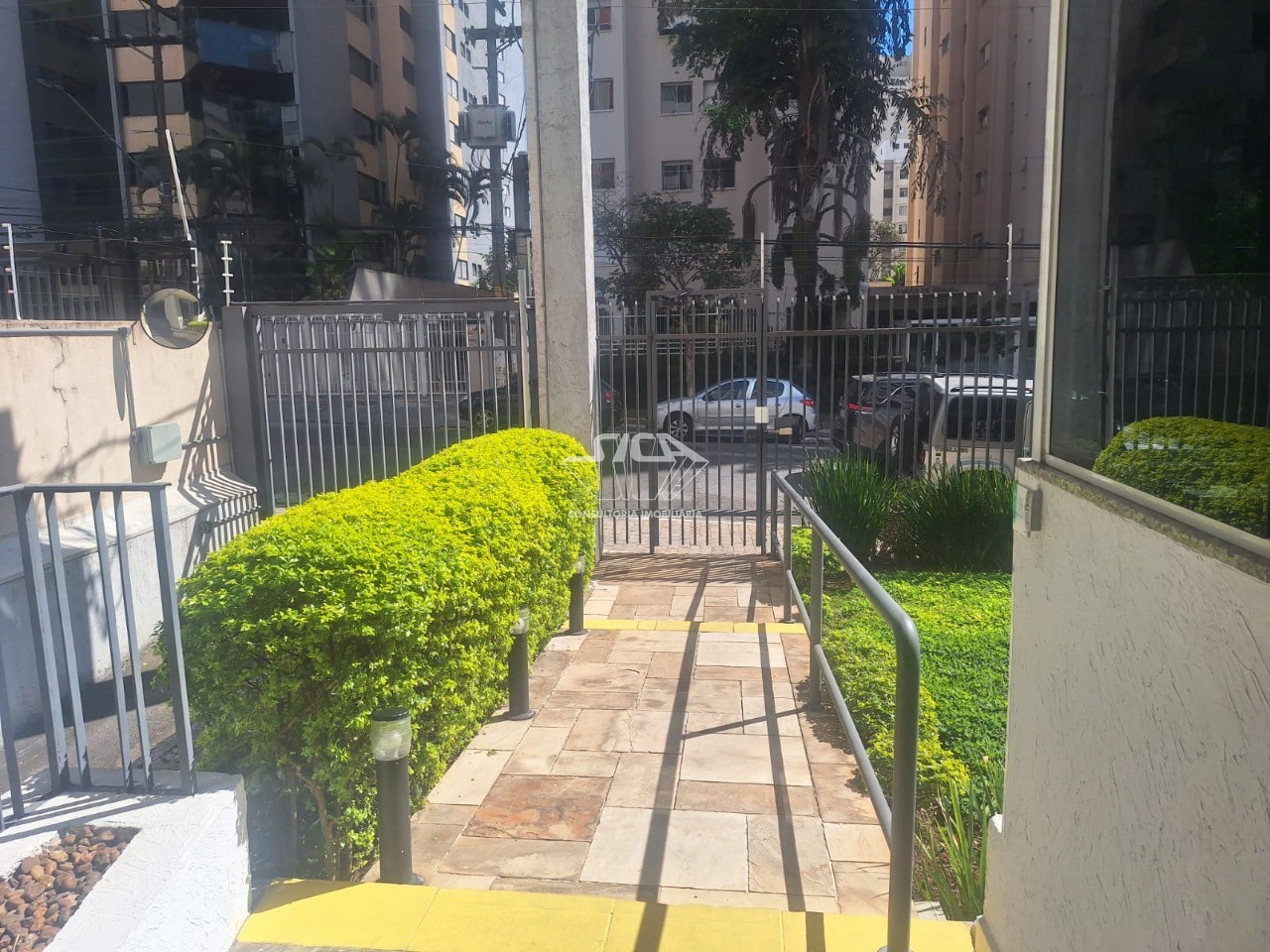 Cobertura à venda e aluguel com 4 quartos, 380m² - Foto 4