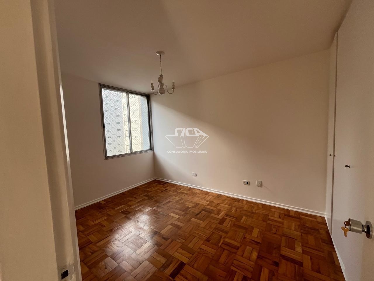 Apartamento à venda e aluguel com 3 quartos, 136m² - Foto 8