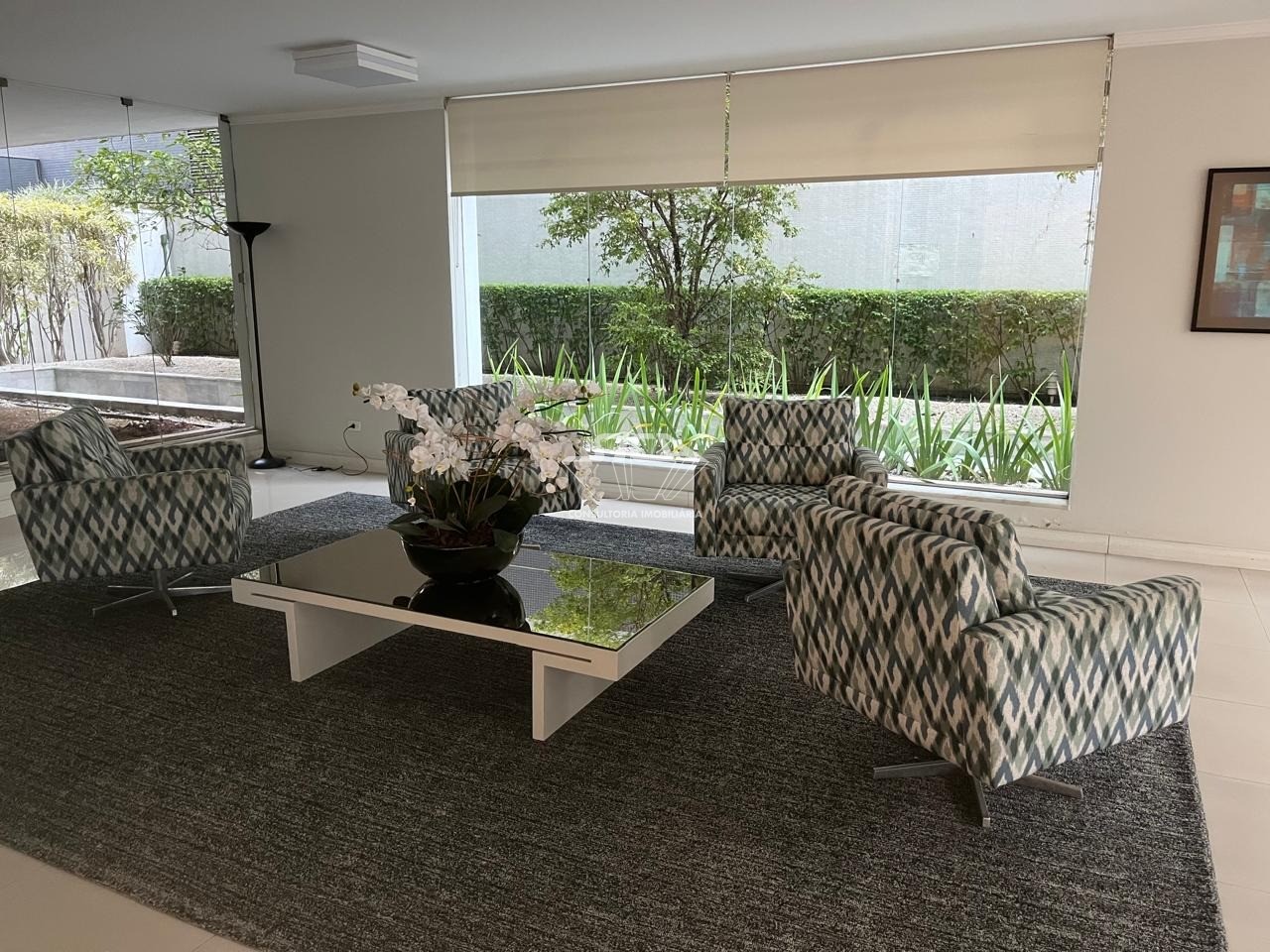 Apartamento à venda e aluguel com 3 quartos, 136m² - Foto 2