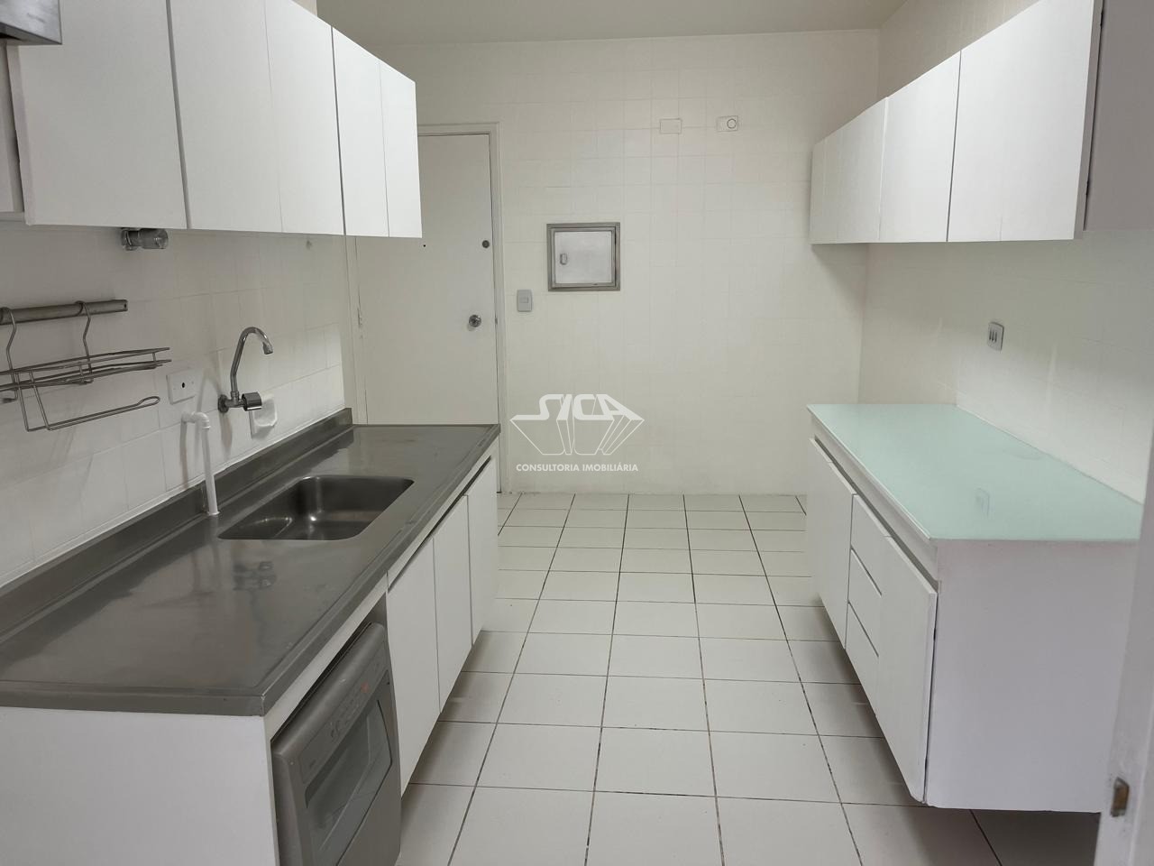 Apartamento à venda e aluguel com 3 quartos, 136m² - Foto 19