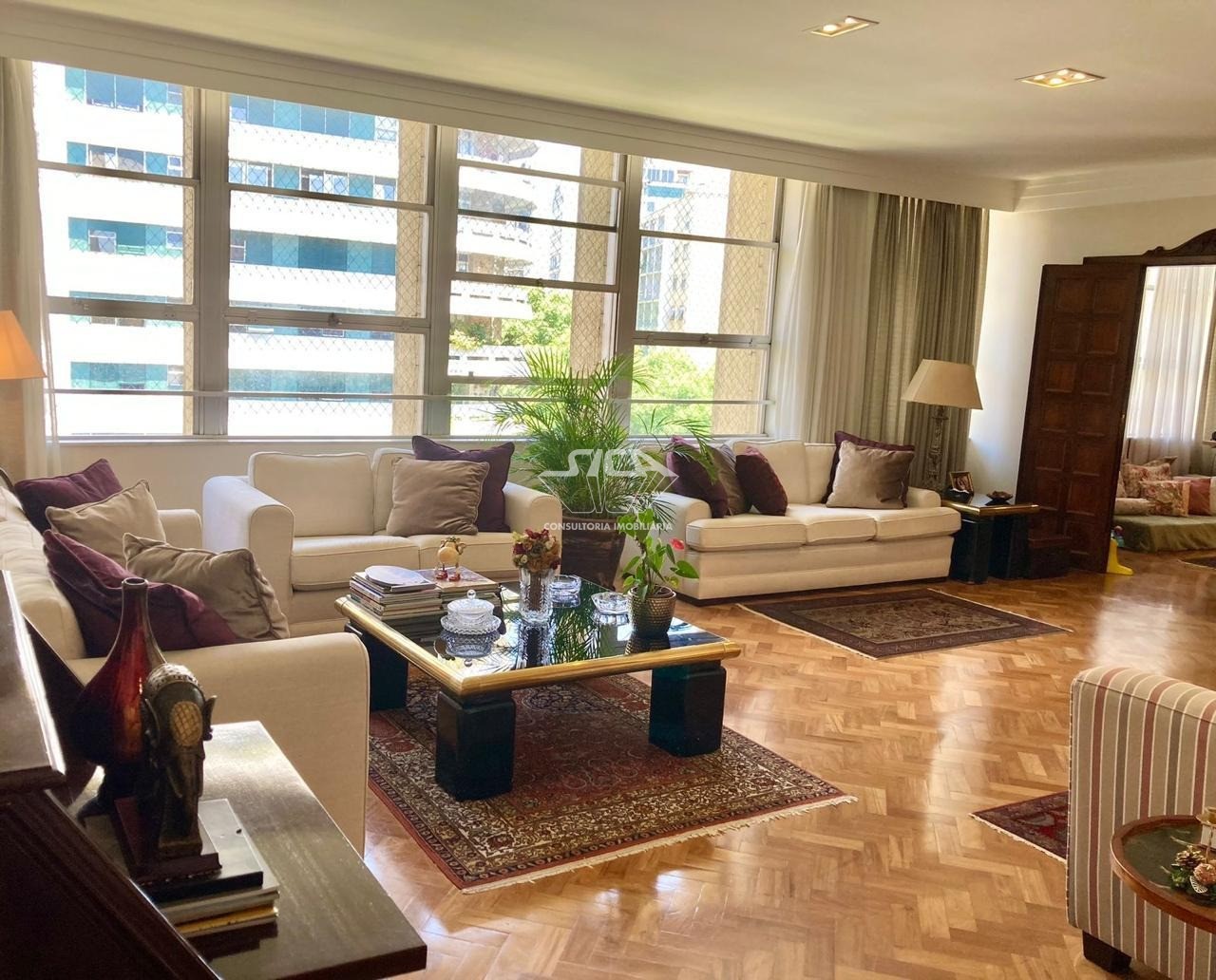 Apartamento, 4 quartos, 275 m² - Foto 1
