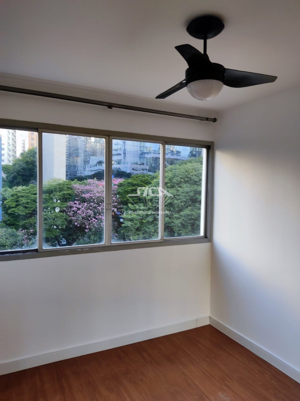 Apartamento, 1 quarto, 28 m² - Foto 2